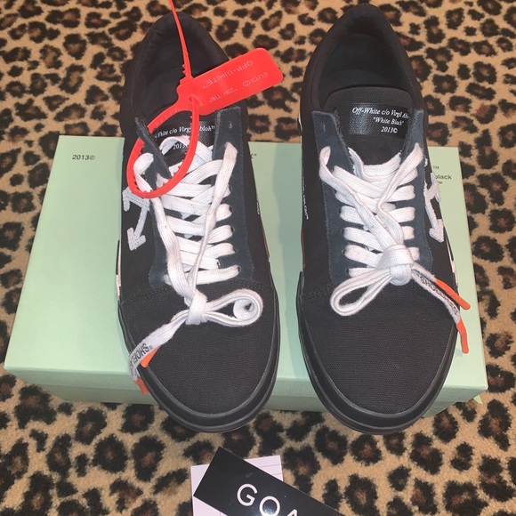 OFF-WHITE c/o Virgil Abloh vulc low top black - Picture 4 of 8